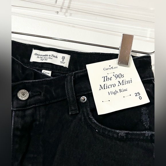 NWT A&F Curve‎ Love 90s Micro Mini Crossover Waistband Denim Skirt Black 0/25 - Picture 2 of 5